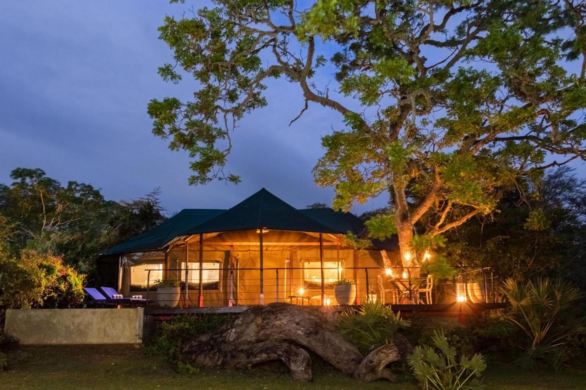 Flameback Eco Lodge Tissamaharama Exterior photo