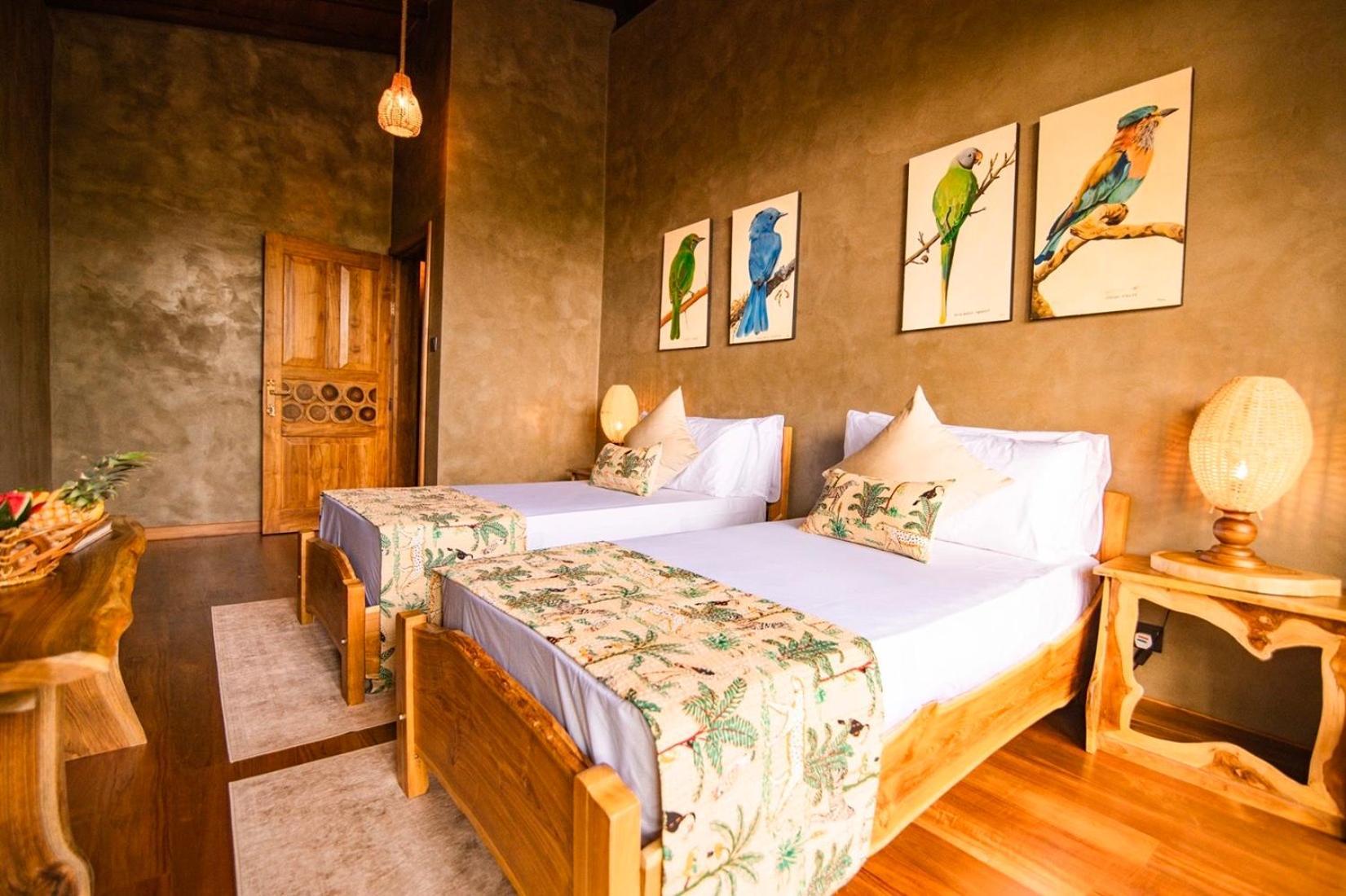 Flameback Eco Lodge Tissamaharama Exterior photo