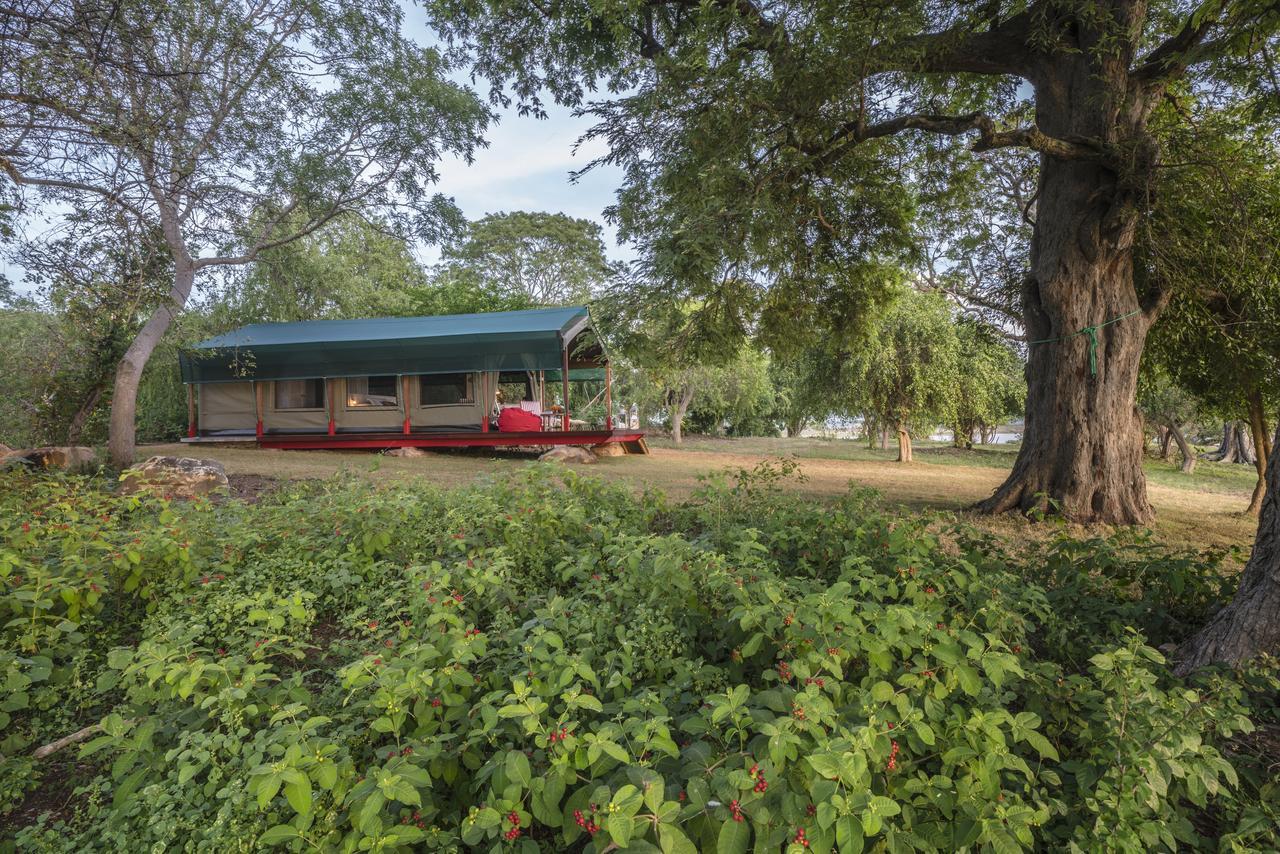 Flameback Eco Lodge Tissamaharama Exterior photo